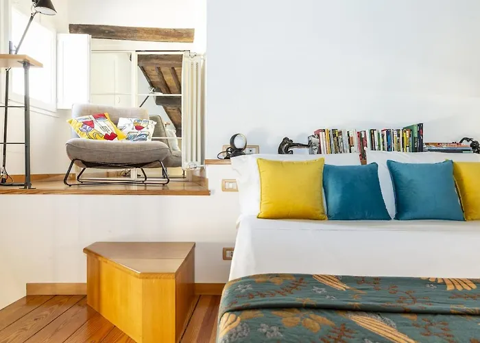 Apartamento Monti - Stunning Loft In The Heart Of Rome's Monti *